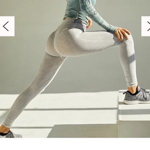 Free People Good Karma High Rise HR 7/8 Length Leggings NWOT in Light Grey XS/S